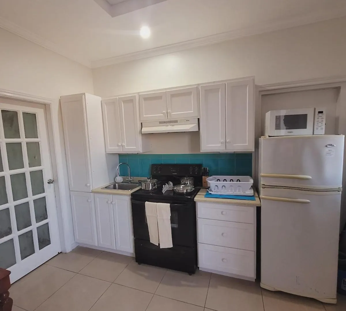 Apartment Modern Comfort In Woodbrook! Port of Spain