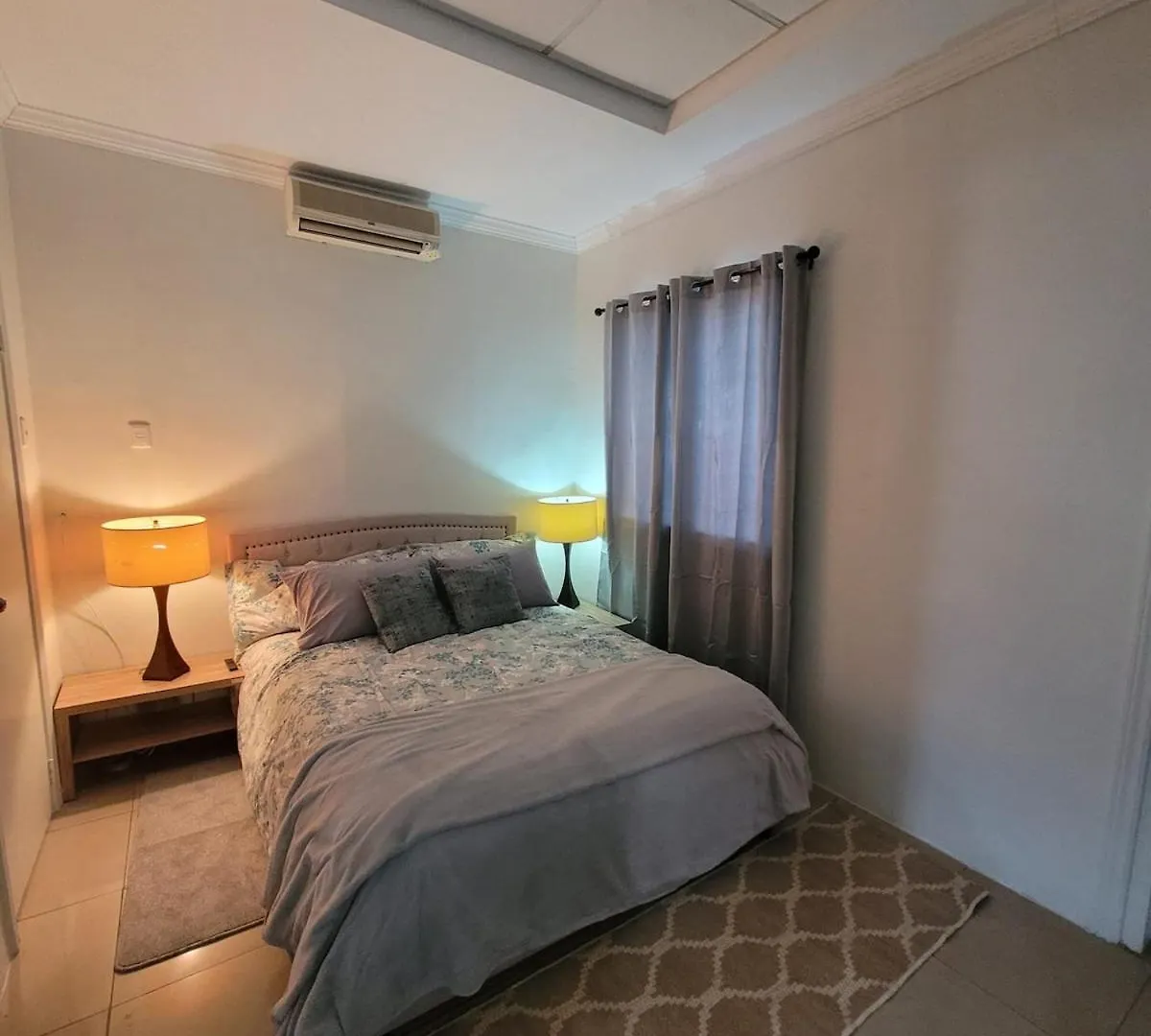 Modern Comfort In Woodbrook! Port of Spain Apartment